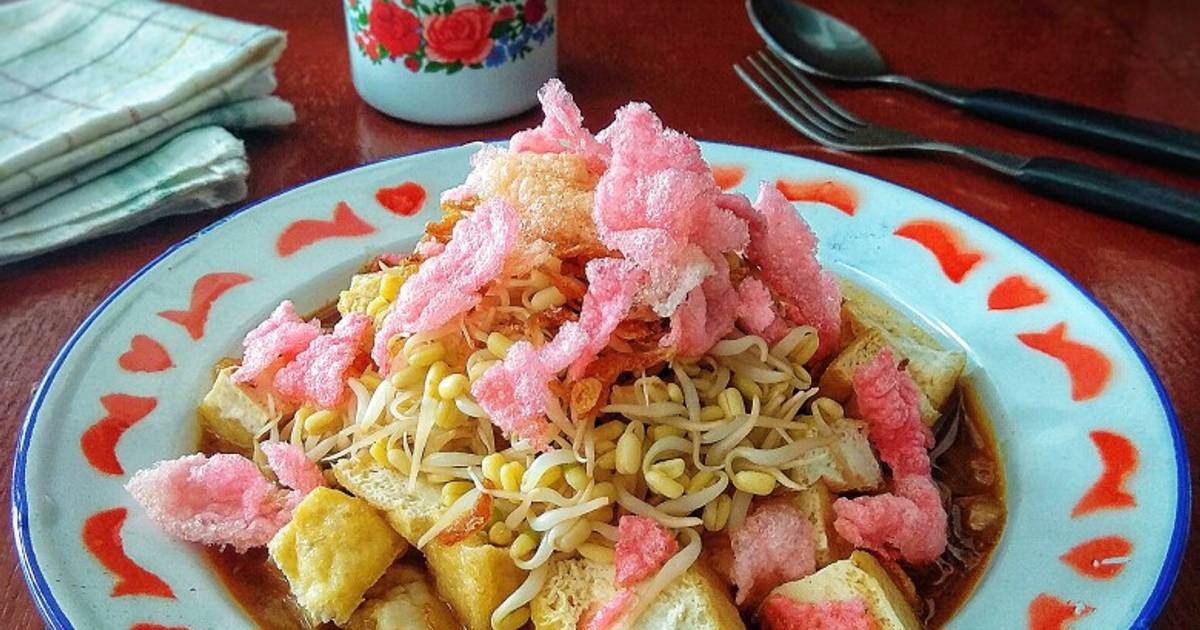 Tahu Masak Yulie Amanda: Kenikmatan Sederhana di Jantung Cilacap